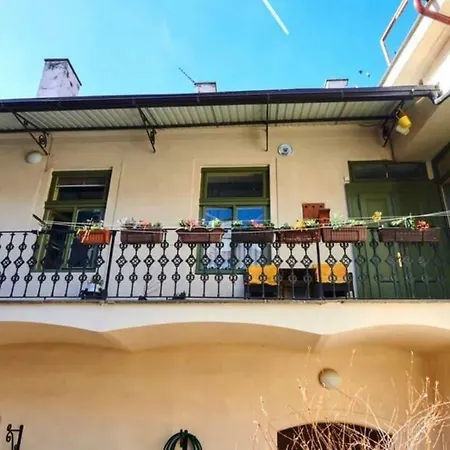 Apartmán Dlouhá 25